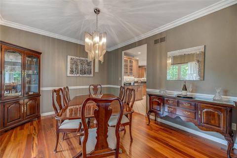826 Castle Ridge Ct, Ballwin, MO 63021 photo 3