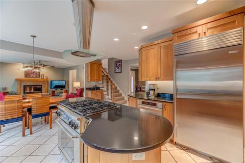 826 Castle Ridge Ct, Ballwin, MO 63021 photo 7