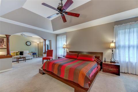 826 Castle Ridge Ct, Ballwin, MO 63021 photo 12