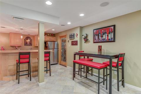 826 Castle Ridge Ct, Ballwin, MO 63021 photo 22
