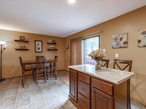 13390 Hiddengarden Ct, Ballwin, MO 63021 photo 8