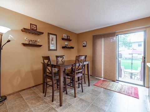 13390 Hiddengarden Ct, Ballwin, MO 63021 photo 9