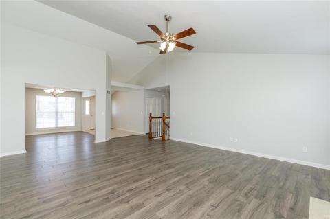 419 Valley Spring Dr, O'fallon, MO 63366 photo 8