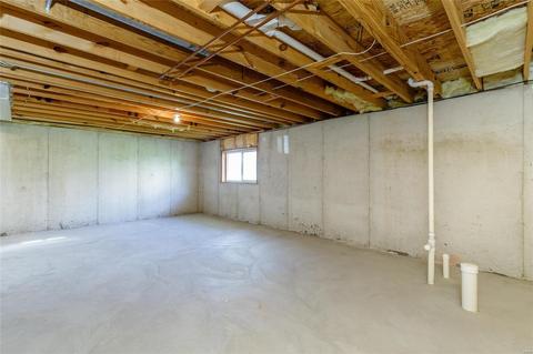 419 Valley Spring Dr, O'fallon, MO 63366 photo 39