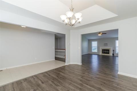 419 Valley Spring Dr, O'fallon, MO 63366 photo 6
