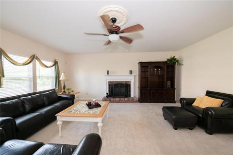 120 Preston Cir, O'fallon, MO 63368 photo 8