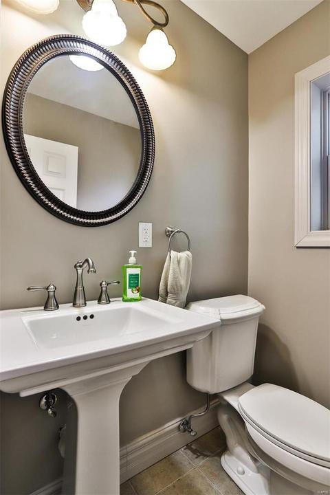 22 Briarcliff, Ladue, MO 63124 photo 36