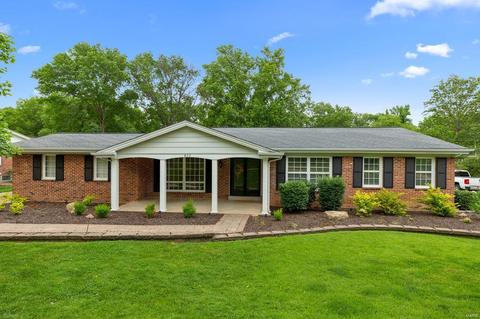 423 Monticello Dr, Ballwin, MO 63011 photo 1