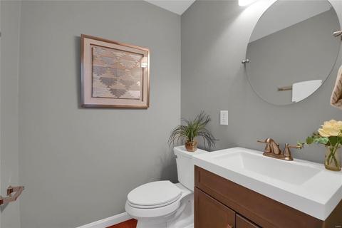 627 Thorntree Ln, Eureka, MO 63025 photo 9