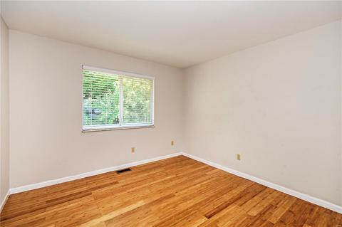 523 Elm Crossing Ct, Ballwin, MO 63021 photo 25