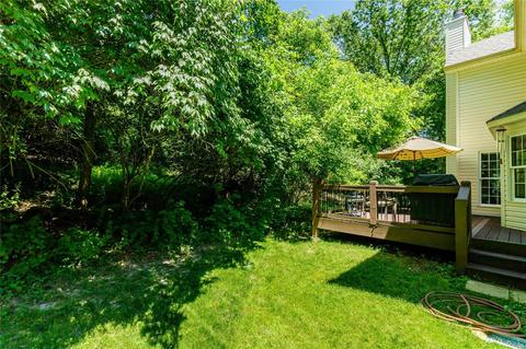 447 Valley Manor Dr, Ballwin, MO 63021 photo 22