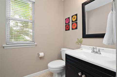 557 Wetherby Ter, Ballwin, MO 63021 photo 19