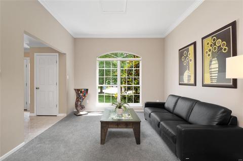 557 Wetherby Ter, Ballwin, MO 63021 photo 17