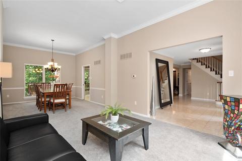 557 Wetherby Ter, Ballwin, MO 63021 photo 18