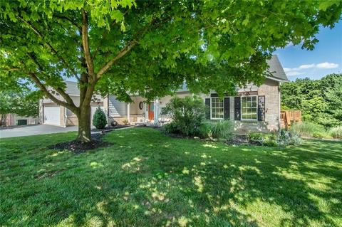 536 Eagles Nest Ct, Wildwood, MO 63011 photo 2