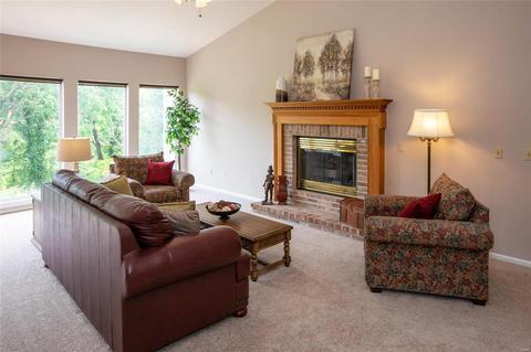 536 Eagles Nest Ct, Wildwood, MO 63011 photo 4