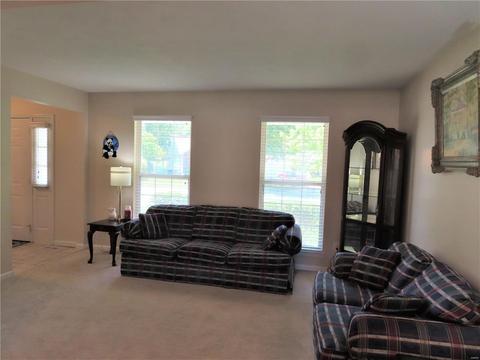968 Kylemore Dr, Ballwin, MO 63021 photo 5