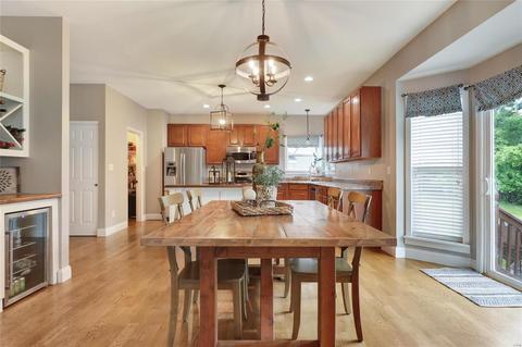 1457 Red Oak Plantation Dr, Ballwin, MO 63021 photo 13