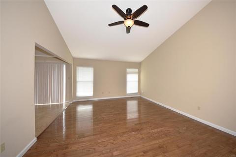 2510 Newpoint Dr, Wildwood, MO 63011 photo 6