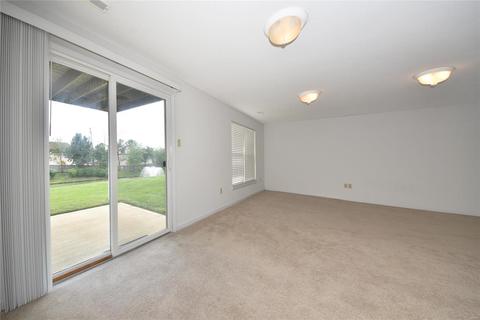 2510 Newpoint Dr, Wildwood, MO 63011 photo 28