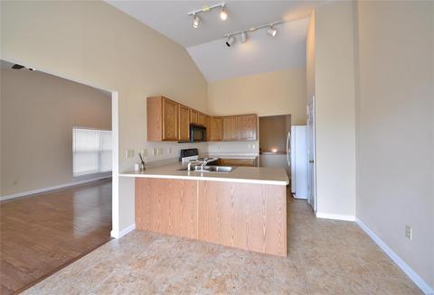 2510 Newpoint Dr, Wildwood, MO 63011 photo 11