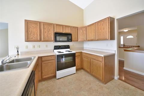 2510 Newpoint Dr, Wildwood, MO 63011 photo 12