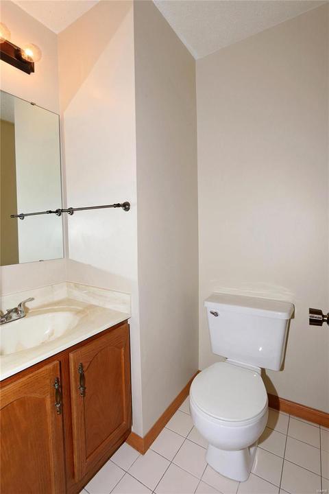 255 Carmel Woods Dr, Ellisville, MO 63021 photo 15