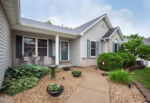 746 Longfellow Cir, O'fallon, MO 63366 photo 4