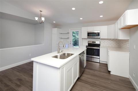 1333 Great Warrior Dr, O'fallon, MO 63366 photo 4