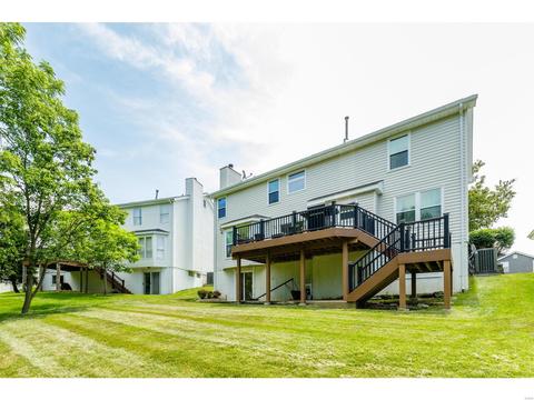 1167 Oak Borough Dr, Ballwin, MO 63021 photo 39