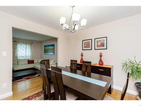 1167 Oak Borough Dr, Ballwin, MO 63021 photo 14