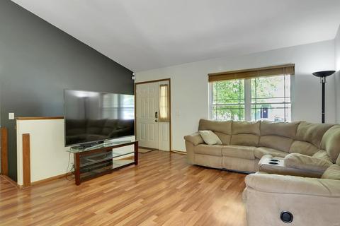 6510 Star Buck Dr, O'fallon, MO 63368 photo 3