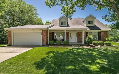 1892 Dougherty Terrace Dr, Ballwin, MO 63021 photo 1