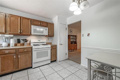 1108 Shadowoak Dr, Ballwin, MO 63021 photo 8