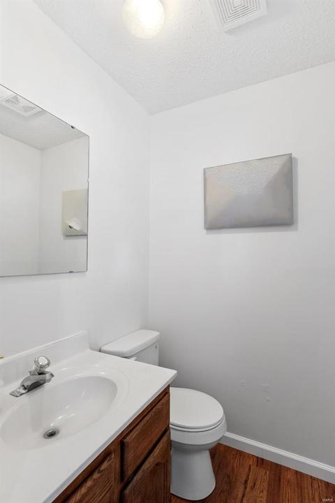 524 Durango Dr, O'fallon, MO 63368 photo 7