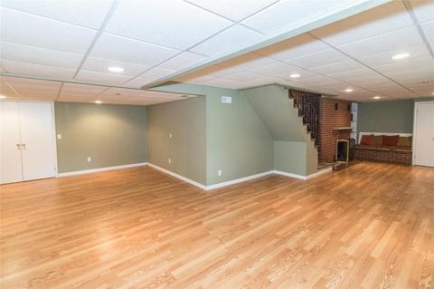 11700 Talbott Ct, Saint Louis, MO 63138 photo 5