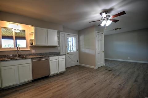 910 Queensbridge Rd, Manchester, MO 63021 photo 14