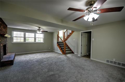 910 Queensbridge Rd, Manchester, MO 63021 photo 8