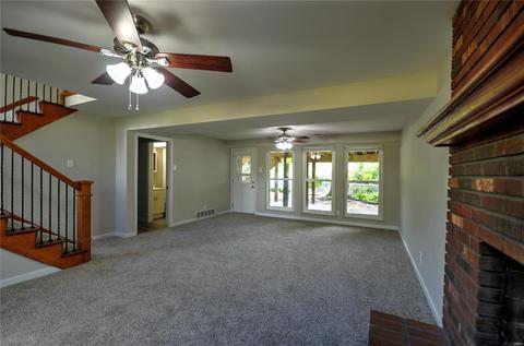 910 Queensbridge Rd, Manchester, MO 63021 photo 7