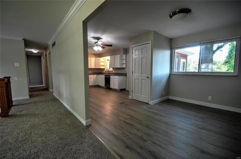 910 Queensbridge Rd, Manchester, MO 63021 photo 12