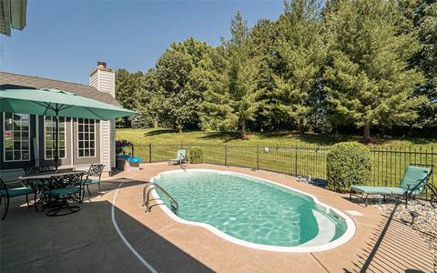 5709 Wrenwyck, Weldon Spring, MO 63304 photo 3