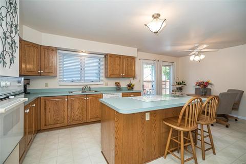 802 Spring Hill Farm Dr, Ballwin, MO 63021 photo 13