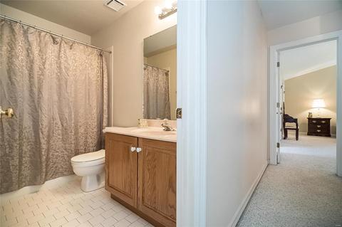 802 Spring Hill Farm Dr, Ballwin, MO 63021 photo 27