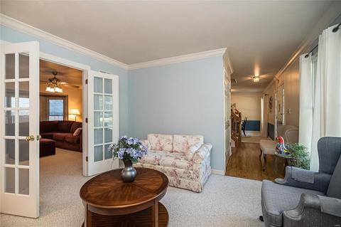802 Spring Hill Farm Dr, Ballwin, MO 63021 photo 9