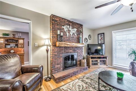 329 Providence Rd, Ballwin, MO 63011 photo 9