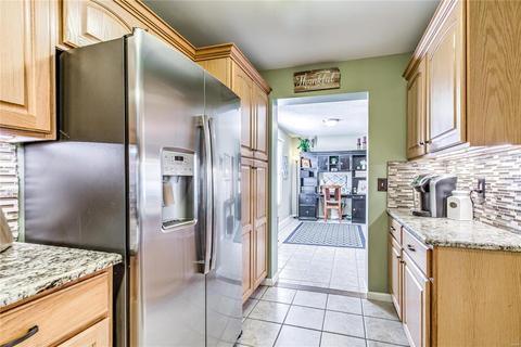 329 Providence Rd, Ballwin, MO 63011 photo 14