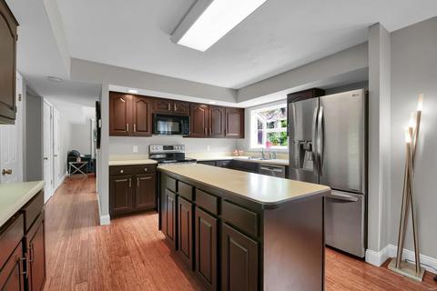 611 Wynn Pl, Ballwin, MO 63021 photo 6