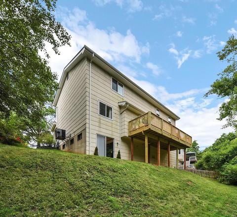 611 Wynn Pl, Ballwin, MO 63021 photo 23