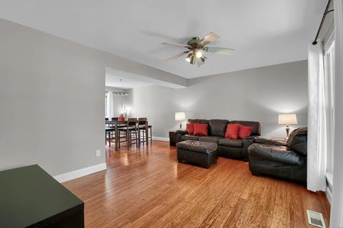 611 Wynn Pl, Ballwin, MO 63021 photo 5