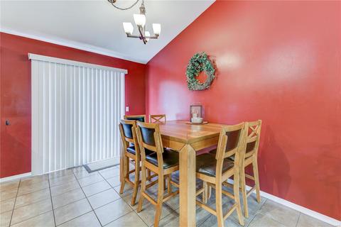 226 Sarah Dr, O'fallon, MO 63366 photo 4